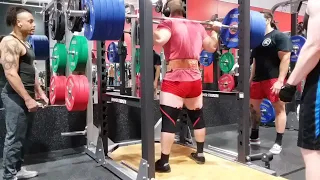 500lbs x 11reps SQUAT - (Stuck at 11reps)