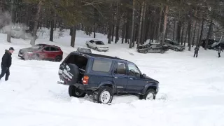 тойота сурф по снежной целине