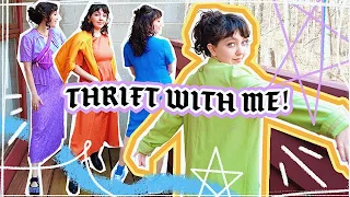 Thrift with me for monochrome looks! 🌷🧡💚💙💜 spring thrift haul