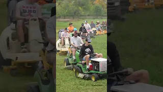 100 People Mow my Lawn!