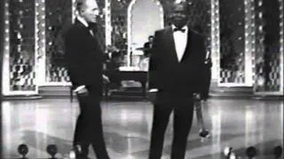 Bing Crosby & Louis Armstrong - Hollywood Palace Medley