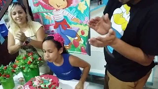 Parabéns pra Isabella na escola 14.09.16 (9 anos )