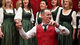 SINGKREIS FRESACH beim Singen vom Feinsten in TREFFEN 2024