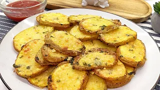 Crispy potatoes with parmesan in the oven. A simple and delicious recipe!