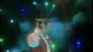 Wet Wet Wet - Hold Back The River (Live) - Edinburgh Castle - 5th September 1992 - Includes Lyrics!