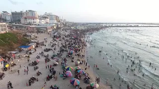 Gaza beaches packed as Israel-Hamas ceasefire holds | AFP