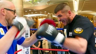 'THE COBRA' Arnold Gjergjaj shows EXTREME POWER on the pads at a public workout