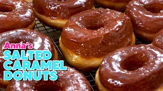 Salted Caramel Donuts for Casual Wedding | Anna's Occasions