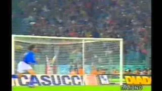 1993 (October 13) Italy 3-Scotland 1 (World Cup Qualifier).avi