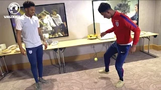 Keepy Uppy - Chuba Akpom vs Demarai Gray | FATV Challenge