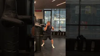 Left Hook. Check technique #boxing #hook #boxeo