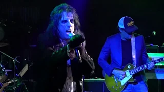 Alice Cooper's ORIGINAL band "Be My Lover" and "Under My Wheels" LIVE 12/14/2019 Phoenix