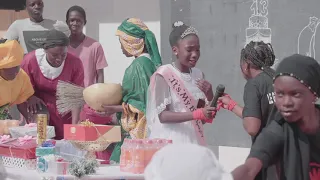 Prestation des élèves du CEM Baobab I Ambassade de France au Sénégal