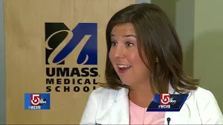 Aspiring doctors learning how to properly prescribe opioids