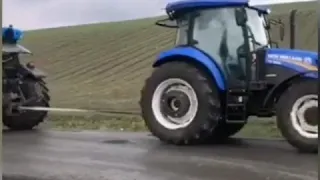 Landini 5-100H New Holland TD100D çekişmesi