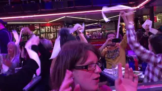 Ellen's Stardust Diner "Can't Hold Us"