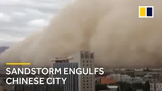 Massive sandstorm engulfs city in northwest China