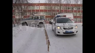 Ученик хабаровской школы попал в больницу после сообщения о том, что его душили. MestoproTV