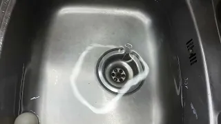 Sink water vortex 💧