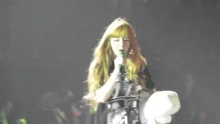 20141017 2NE1 World Tour 2014 ALL OR NOTHING in Macao - FALLING IN LOVE (Bom Cut)