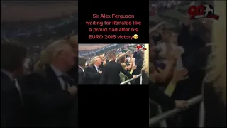 Sir Alex Ferguson Waiting For Cristiano Ronaldo Like A Proud Dad