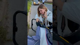 Я же мать вышла на проезжую часть..👩‍🍼🛣️🚘