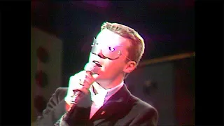 Madness - Baggy Trousers (From Thames TV's "White Light" 1980)