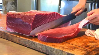 The Art of Giant Bluefin Tuna Cutting丨Street Food