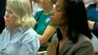 Tracie Hunter argues she should be able to run