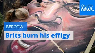 Watch: Brits burn John Bercow in effigy at Bonfire Night bash