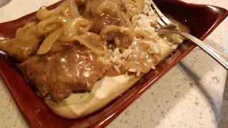 Smothered Liver And Onions / Smothered Onions Gravy