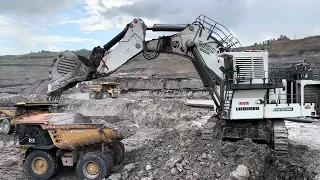 CATERPILLAR TRUCK 777D & KOMATSU 785-7 || LOADING BY LARGE EXCAVATOR LIEBHERR 9350 ~ MININGSTORY