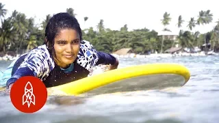 Sri Lanka’s First All-Female Surf Club