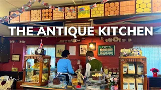 Unique antique shopping🇬🇧 Retro and cute cafe