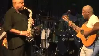 I Found The Klugh (Live) - Gerald Albright & Jonathan Butler (The 3rd Jazz Safari Uganda 2010)