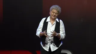 El poder de la risa | Marcia Saborío y María Torres  | TEDxPuraVida