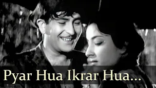 Shree 420 - Pyar Hua Ikrar Hua Hai Pyar Se - Manna Dey - Lata Mangeshkar