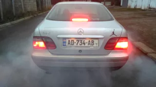 Mercedes clk 200 burnout 2.0 stock