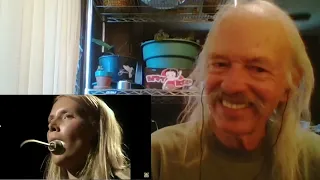 Joni Mitchell  Big Yellow Taxi /Both Sides Now(live)   REACTION