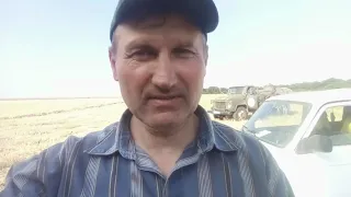 Замена подшипников  отбойного битера и механизма  привода жатки  комбайна клаас тукано 450.