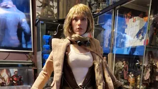 1/6 Human Cloning figure by VeryCool Toys. ( Alice from Resident Evil)