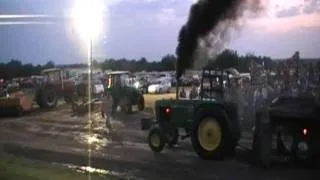 PAWNEE CO TRACTOR PULL 2011