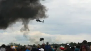 Cosford airshow 2019 (apache close flyby)