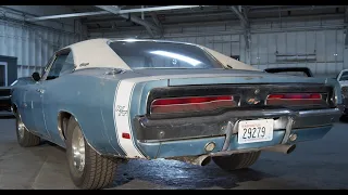 MARK AND TONY ARGUE OVER A 1969 HEMI CHARGER R/T 4-SPEED ONE OWNER. THE MOPAR KINGS BATTLE IT OUT!