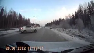 NEW scary fast car accident in Russia!Hyundai Accent crash!ДТП аварии