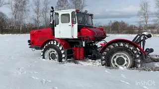 Трактор Кировец к-700, горбатый!!!После полного ремонта. На испытаниях по снегу )