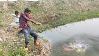 Best Fishing video 2023| Traditional Boy Catching Big Fish With Plastic Bottle Fish Hook by River 1