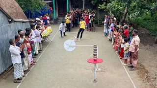 ফুটবল শটে ঘটির টাওয়ার ভাঙ্গার কঠিন চ্যালেঞ্জ। আজব খেলায় গ্রামবাসী কতজন পুরস্কার জিতে নিলো দেখুন ?