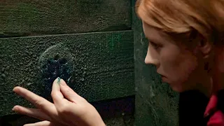 Girl Finds "Green Substance" In Wall & Pokes It With Her Finger, Revealing A Dark Secret