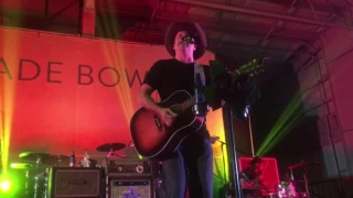 Roger Creager - Wanna Wanna Bar (Live)